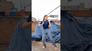 Gali mein ek chand nikla #trendingonshorts #youtubeshorts #dance #bhojpuri