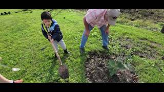 Shovels vs. Spoons: Grandma's Surprising Tool in My First Digging Session