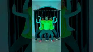 कैसा लगा वीडियो ??❤️😍🕺 #ytshortsindia #dance #viralvideo #ytviral #ytshorts #yt #viraldance