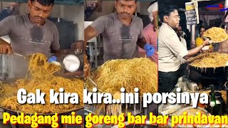 Gak kira kira tukang mie goreng prindavan Bar baaar #kulinerindia #food #streetfood