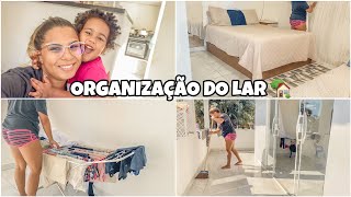 VIDA REAL DE DONA DE CASA | LAVEI A VARANDA E AS PORTAS