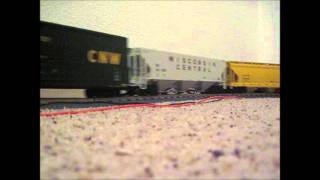 Running The Mth Premier Wisconsin & Southern SD40-2