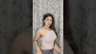 marwadi girl tight top | Posing for Instagram reel | Hot Indian desi girl tiktok video