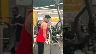 Tm jab b koi nay shorwat karogy🥰gym#workout #millionviews #likesharesubscribe #youtubeshorts