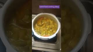 పప్పు దోడకాయ మీరు ట్రై చేసారా సూపర్ laxmi cooking videos #shortvideo