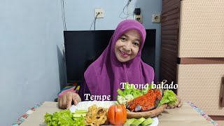 Mukbang terong balado.tempe tepung dan lalapan‼️pedess nya mantul