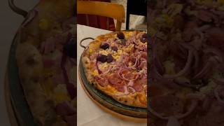 A melhor pizza de Teresópolis Viva Itália #pizzaria #walkingtour