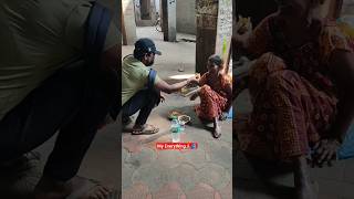 Kal Se Maa Bahut Bhukhi Thi😭🙏 #huminity #maa #helping #respect #trending #viralvideo #shorts