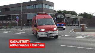 [Bullhorn] GASAUSTRITT in GRONAU | Feuerwehr rückt mit ABC-Erkunder aus