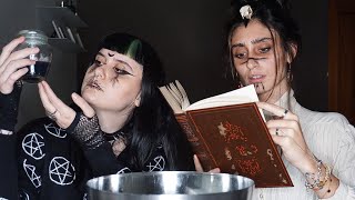 ASMR ITA | LE STREGHE CURANO LA TUA INSONNIA 🧙‍♀️🌸 | SPECIALE HALLOWEEN