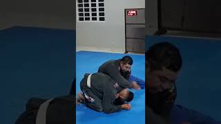 Estrangulamento nas costas #jiu-jitsu  #bjj #brazilianjiujitsu