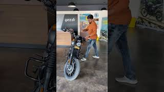 Yezdi Roadster | Showroom Delivery | Bhimavaram #trending #trendingshorts #roadster #yezdi #reels