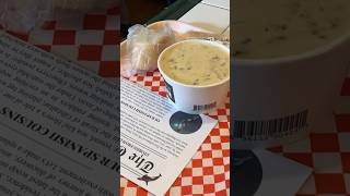 La mejor clam chowder en USA se dice que esta en #Seattle y la fui a probar #travel #food