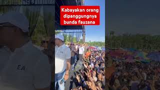 Kebanyakan orang dipanggungnya bunda fauzana