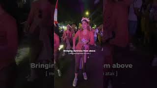 goyangin mbak mutiara #karnaval #remix #beranda #storywa #dj #dance #kebayamodern #kebayabatik #nari