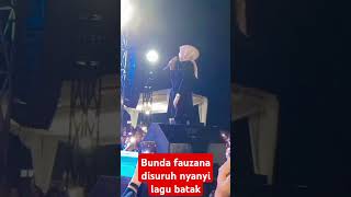 Bunda fauzana disuruh nyanyi lagu batak