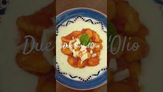 Gnocchi alla Sorrentina su Fonduta di Crescenza 🍝 #duegiridolio #shorts #food