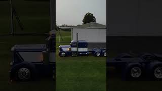 @schmidm  Phil Yoder #peterbilt389 #flattop #dronvideo #largecar  #bigrig