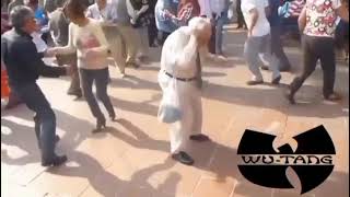 Wu-Tang Clan - Clan In Da Front dance by old man :)