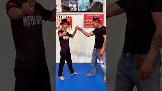 Cách Khống ChếKhi Bị Xô Đẩy #kungfu #vothuat #tuve #shorts