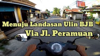 Motovlog menuju bundaran Landasan Ulin Banjarbaru. Via Jl. Peramuan|| Banyak penjual kuliner makanan