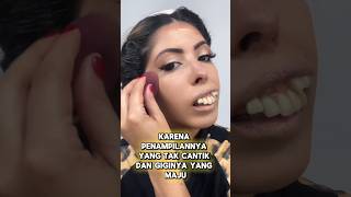 Di rundung karena gigi tonggos wanita ini buktikan kehebatan makeup #shorts #faktaunik