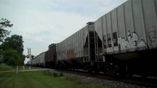 CP 8554 Lead Grain Train Through Lake Forest