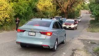 Choque de taxi y moto en el Libramiento de Pinotepa Nacional Oaxaca