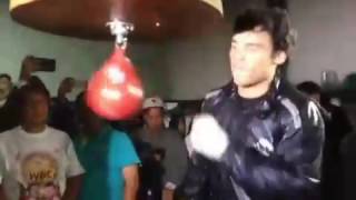 Julio Cesar Chavez Jr hitting the speed bag for canelo