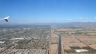 PHOENIX AIRPORT LANDING FROM LAS VEGAS.AMERICAN AIRLINES FLIGHT.A321