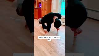 Impossible push ups 🤯 #shorts #crazytricks #trickshots #insane #pushups