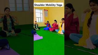 Shoulder Mobility Yoga #yoga #shouldermobility #shorts #shortfeed #yogaflow #yogagirl #ytshorts #yt