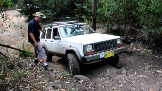 Hill climb @ Monkey Gum - XJ Cherokee (3)