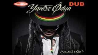 Yaniss ODUA S.T en plein air (rouge jaune vert) DUB