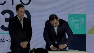 CON EL HORIZONTE HACIA UN DESARROLLO SOSTENIBLE, VALDÉS RUBRICÓ EL PACTO 2030 DE LA CIUDAD DE GOYA