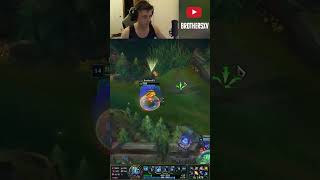 GOLDEN BOY FIZZ #leagueoflegends #twitch #gaming #faker #fizz #league #clip #carry #shorts