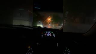 Barsaat ke mausam main - Civic X Drive in Rain