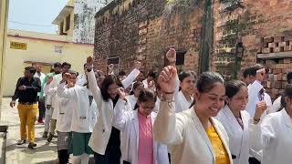 Protest against Next exam at Lalit hari ayurvedic College pilibhit #next#protest#bams #protest#no