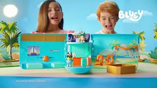 Bluey | TV Spot 3-in-1 Flugzeug Spielset | Verwandelt sich vom Flugzeug zum Boot und Hotel