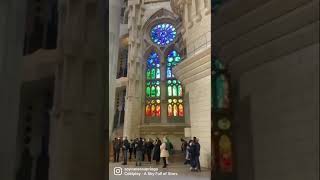 ¿estás planeando un viaje a Barcelona? Aquí te dejo algunos datos de su emblema: la Sagrada Familia