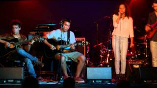 Amy Winehouse - Valerie, Sala Clamores - Samela Elis