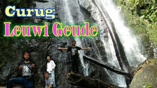 CURUG LEUWI GEDE PESONA 1000 CURUG GUNUNG SAWAL