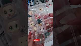 Unboxing of Anya action figure part 1