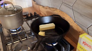 How to Bake with Cast Iron on a Stove Top