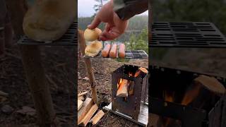 doğada kamp etesinde sosis🌭 sausages in campfire in nature