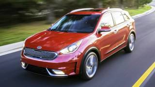 WOW 2017 Kia Niro hybrid's $23,786 price undercuts the Toyota Prius