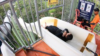 High Speed Water Slide At A'Famosa Water Theme Park