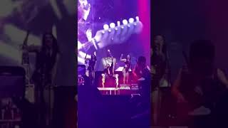 Moderatto canta “Sálvame” de RBD en cachanilla fest