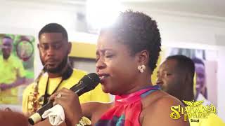 WOW!!! 😭😭😭🙏🙏ADOBEA SIKA HAS DONE IT AGAIN WITH A VERY POWERFUL MINISTRATION DURING SHAKANAH  PRAISE