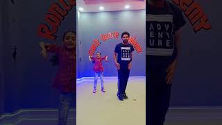 viral song #dancevideo #dance #trending #viraldance #viral #bollywood #dancesong #dancecover